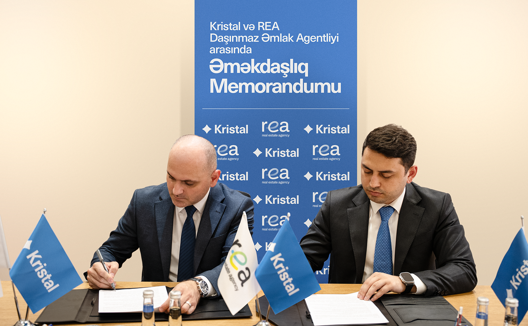 “Kristal” və “REA” Daşınmaz Əmlak Agentliyi əməkdaşlığa başladı!